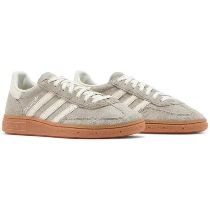 Handball Spezial "Silver Pebble"